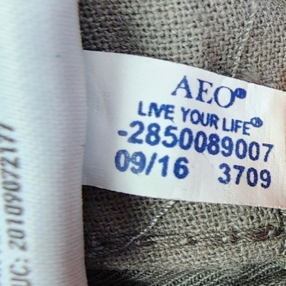 American Eagle 40x32 Gray Relaxed Straight Chino Pants Casual Workwear Gorpcore - Picture 10 of 11